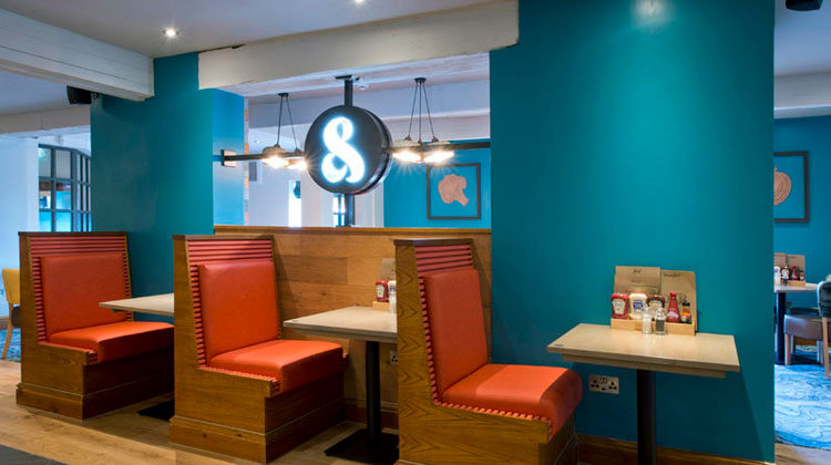 Premier Inn Birmingham Oldbury(M5,Jct 2) Lobby