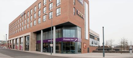 Premier Inn Birmingham South Longbridge Exterior