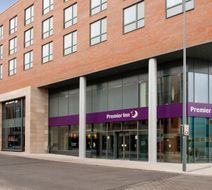 Premier Inn Birmingham South Longbridge Exterior
