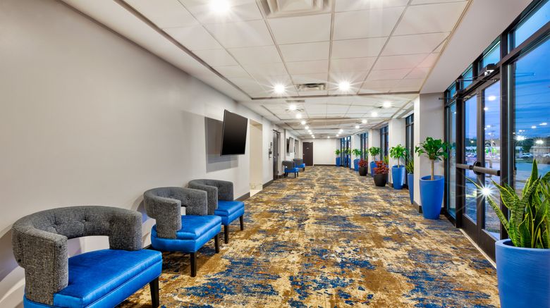 <b>Holiday Inn Cookeville Meeting</b>. Images powered by <a href="https://www.leonardoworldwide.com/" title="Leonardo Worldwide" target="_blank">Leonardo</a>.