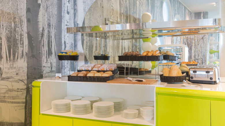 <b>voco Milan-Fiere Restaurant</b>. Images powered by <a href="https://www.leonardoworldwide.com/" title="Leonardo Worldwide" target="_blank">Leonardo</a>.