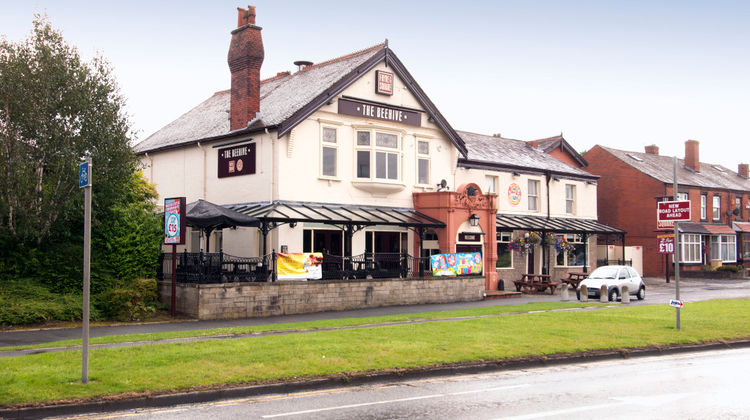 Premier Inn Bolton West Exterior