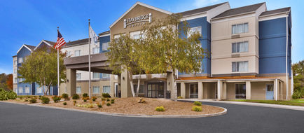 Staybridge Suites Pittsburgh Airport Exterior