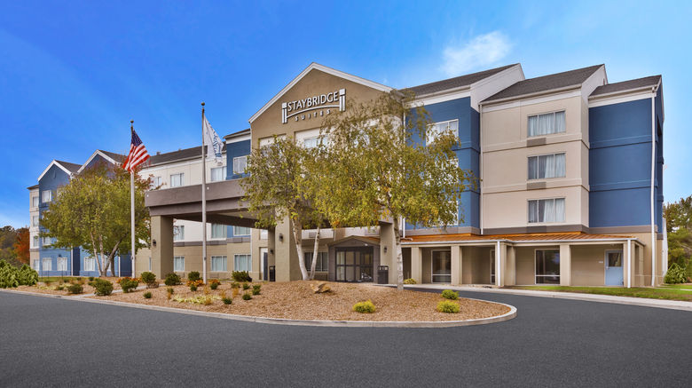 <b>Staybridge Suites Pittsburgh Airport Exterior</b>. Images powered by <a href="https://www.leonardoworldwide.com/" title="Leonardo Worldwide" target="_blank">Leonardo</a>.