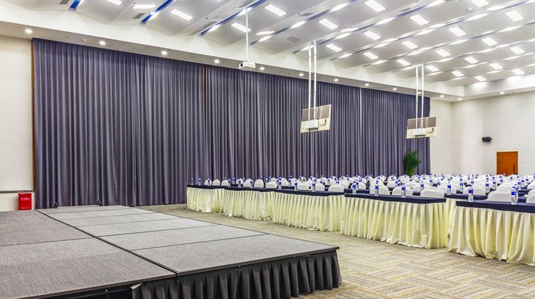 Holiday Inn Express HighTech Zone Meeting
