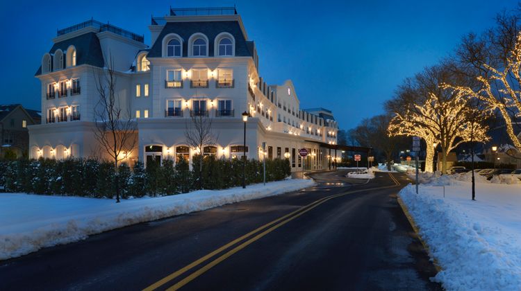 Chateau Grande Hotel Exterior