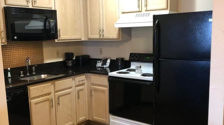 <b>Ashley Quarters-An Extended Stay Hotel Room</b>. Images powered by <a href="https://www.leonardoworldwide.com/" title="Leonardo Worldwide" target="_blank">Leonardo</a>.