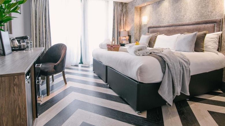 <b>The Grand Hotel, Swansea Room</b>. Images powered by <a href="https://www.leonardoworldwide.com/" title="Leonardo Worldwide" target="_blank">Leonardo</a>.