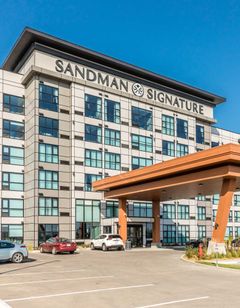 Sandman Signature Saskatoon South Hotel