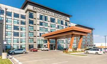 Sandman Signature Saskatoon South Hotel