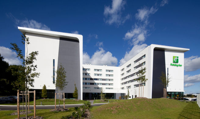Holiday Inn Paris-CDG Airport Exterior