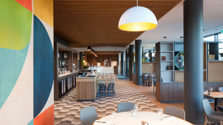 <b>Holiday Inn Paris-CDG Airport Restaurant</b>. Images powered by <a href="https://www.leonardoworldwide.com/" title="Leonardo Worldwide" target="_blank">Leonardo</a>.
