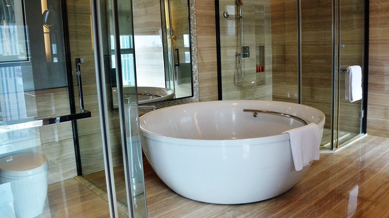 <b>Crowne Plaza Tianjin Meijiangnan Suite</b>. Images powered by <a href="https://www.leonardoworldwide.com/" title="Leonardo Worldwide" target="_blank">Leonardo</a>.