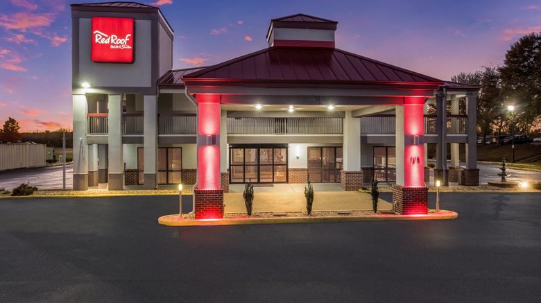 <b>Red Roof Inn & Suites Athens Exterior</b>. Images powered by <a href="https://www.leonardoworldwide.com/" title="Leonardo Worldwide" target="_blank">Leonardo</a>.