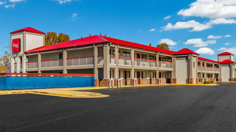 <b>Red Roof Inn & Suites Athens Exterior</b>. Images powered by <a href="https://www.leonardoworldwide.com/" title="Leonardo Worldwide" target="_blank">Leonardo</a>.