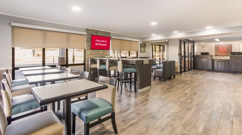 <b>Red Roof Inn & Suites Athens Lobby</b>. Images powered by <a href="https://www.leonardoworldwide.com/" title="Leonardo Worldwide" target="_blank">Leonardo</a>.