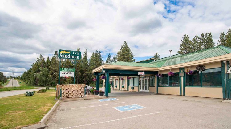Sandman Inn Princeton Exterior