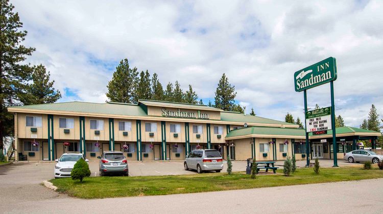 Sandman Inn Princeton Exterior