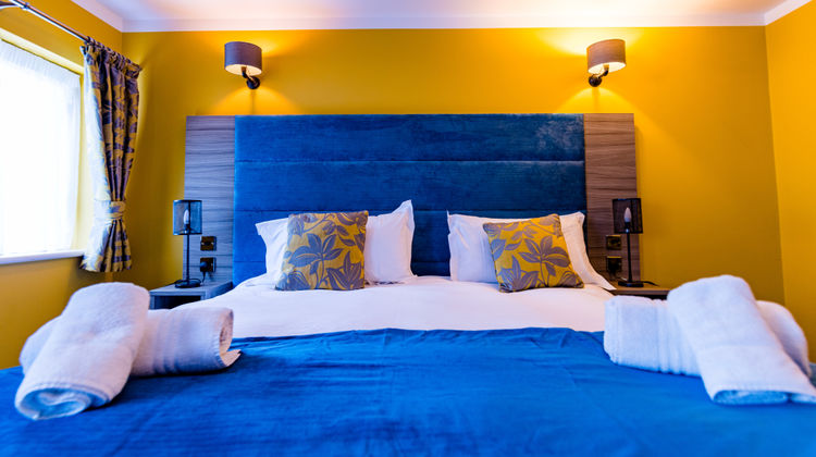 Stonecross Manor Hotel Room