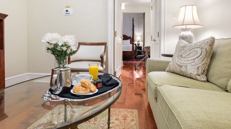 <b>voco Saint James Hotel Suite</b>. Images powered by <a href="https://www.leonardoworldwide.com/" title="Leonardo Worldwide" target="_blank">Leonardo</a>.
