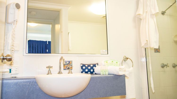 Mackay Seabreeze Apartments Room