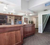 Sandman Inn McBride Lobby