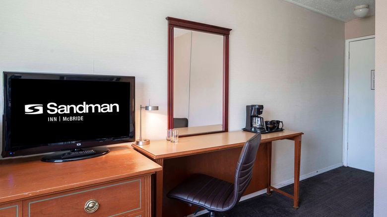 <b>Sandman Inn McBride Room</b>. Images powered by <a href="https://www.leonardoworldwide.com/" title="Leonardo Worldwide" target="_blank">Leonardo</a>.