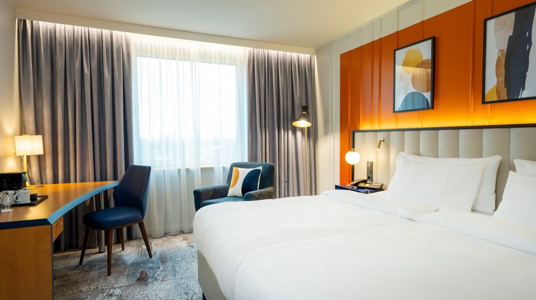 <b>voco Duesseldorf Seestern Room</b>. Images powered by <a href="https://www.leonardoworldwide.com/" title="Leonardo Worldwide" target="_blank">Leonardo</a>.