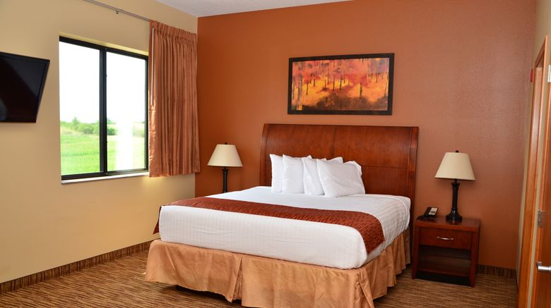 <b>Cobblestone Inn & Suites Newton Room</b>. Images powered by <a href="https://www.leonardoworldwide.com/" title="Leonardo Worldwide" target="_blank">Leonardo</a>.