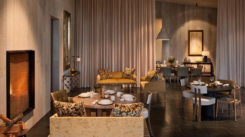 <b>The Kinloch Club Restaurant</b>. Images powered by <a href="https://www.leonardoworldwide.com/" title="Leonardo Worldwide" target="_blank">Leonardo</a>.