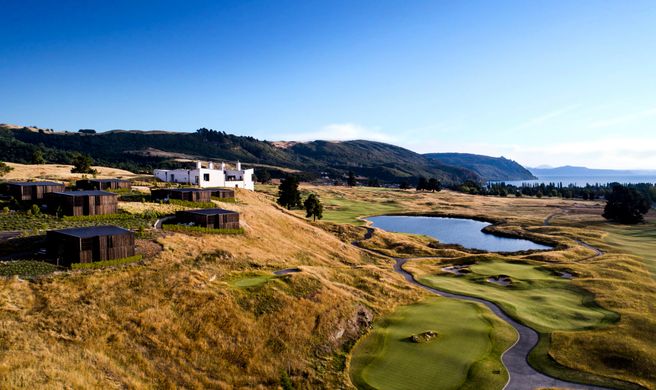 The Kinloch Club Exterior