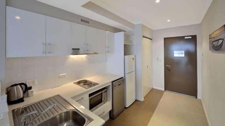 <b>Dolphin Quay Apartment Hotel Room</b>. Images powered by <a href="https://www.leonardoworldwide.com/" title="Leonardo Worldwide" target="_blank">Leonardo</a>.