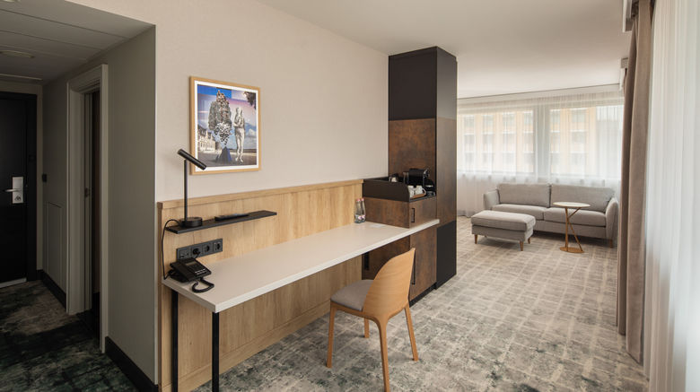 <b>Crowne Plaza Budapest Suite</b>. Images powered by <a href="https://www.leonardoworldwide.com/" title="Leonardo Worldwide" target="_blank">Leonardo</a>.