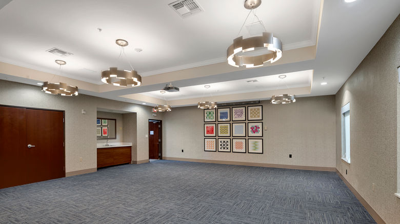 <b>Holiday Inn Express & Stes Lufkin South Meeting</b>. Images powered by <a href="https://www.leonardoworldwide.com/" title="Leonardo Worldwide" target="_blank">Leonardo</a>.