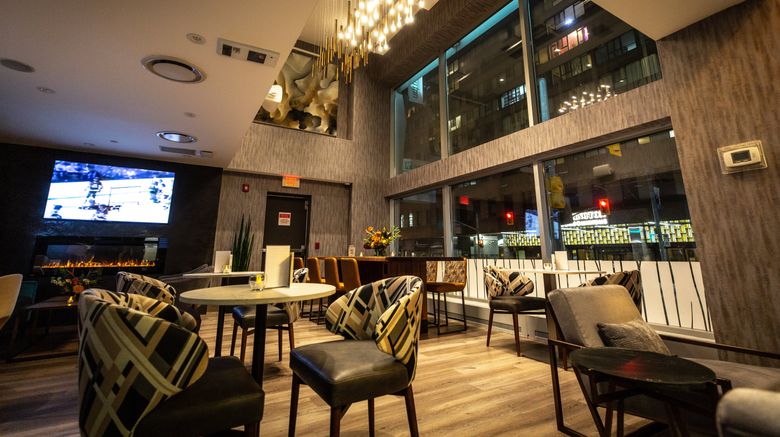 <b>Holiday Inn Toronto Downtown Centre Restaurant</b>. Images powered by <a href="https://www.leonardoworldwide.com/" title="Leonardo Worldwide" target="_blank">Leonardo</a>.