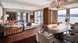 <b>Mandarin Oriental Bosphorus Istanbul Suite</b>. Images powered by <a href="https://www.leonardoworldwide.com/" title="Leonardo Worldwide" target="_blank">Leonardo</a>.