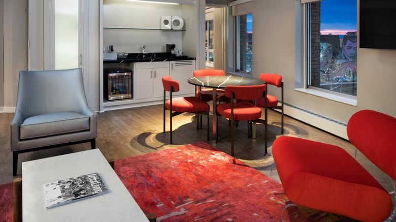 <b>The Chambers Hotel Room</b>. Images powered by <a href="https://www.leonardoworldwide.com/" title="Leonardo Worldwide" target="_blank">Leonardo</a>.