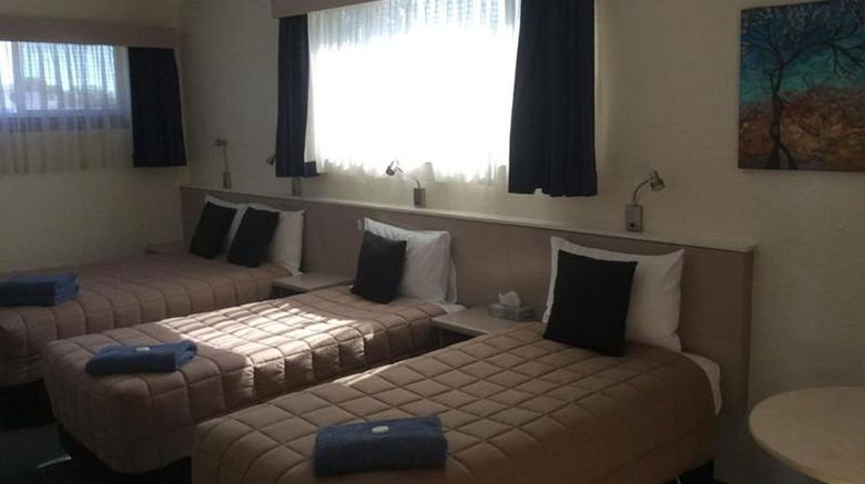 <b>Sapphire City Motor Inn Room</b>. Images powered by <a href="https://www.leonardoworldwide.com/" title="Leonardo Worldwide" target="_blank">Leonardo</a>.