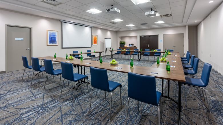 <b>Holiday Inn Express Hotel & Suites Meeting</b>. Images powered by <a href="https://www.leonardoworldwide.com/" title="Leonardo Worldwide" target="_blank">Leonardo</a>.