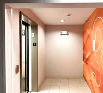 Holiday Inn Express Hotel & Suites Lobby