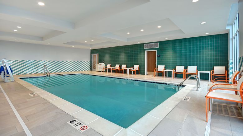 <b>Holiday Inn Erie Pool</b>. Images powered by <a href="https://www.leonardoworldwide.com/" title="Leonardo Worldwide" target="_blank">Leonardo</a>.