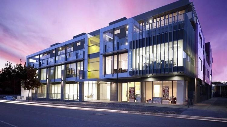 Caroline Serviced Apartments Exterior