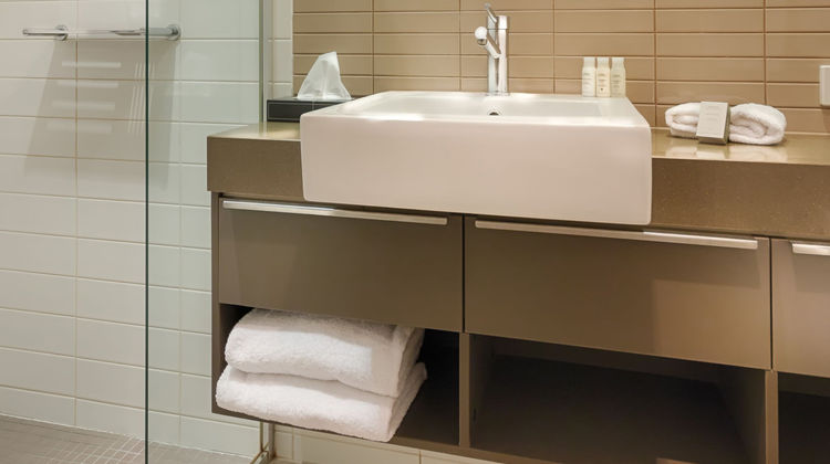 Caroline Serviced Apartments Room