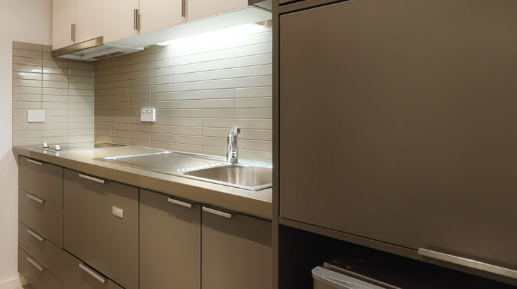 Caroline Serviced Apartments Room