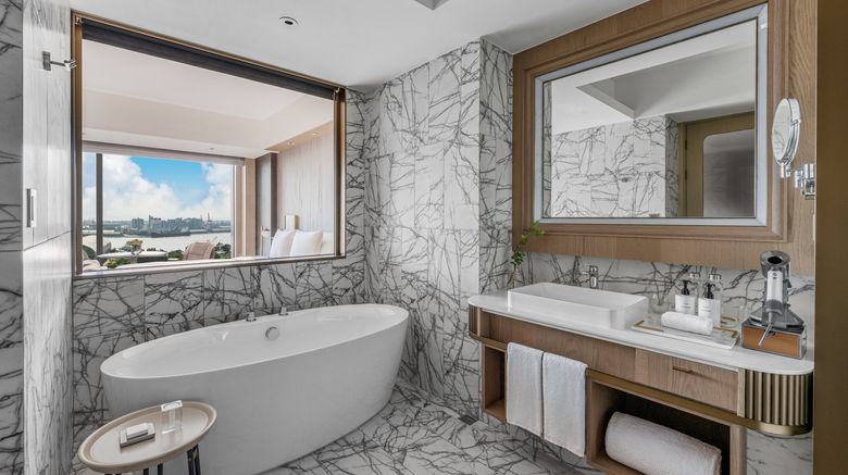 <b>InterContinental Kaohsiung Room</b>. Images powered by <a href="https://www.leonardoworldwide.com/" title="Leonardo Worldwide" target="_blank">Leonardo</a>.