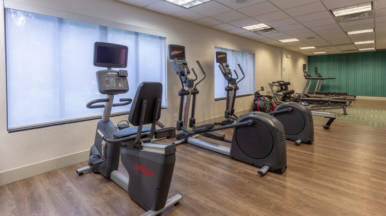 Holiday Inn Express & Suites Park Place Health Club