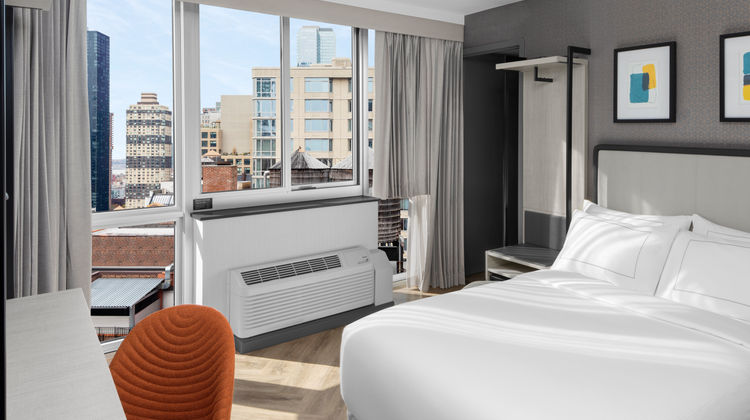 voco Times Square South New York Room