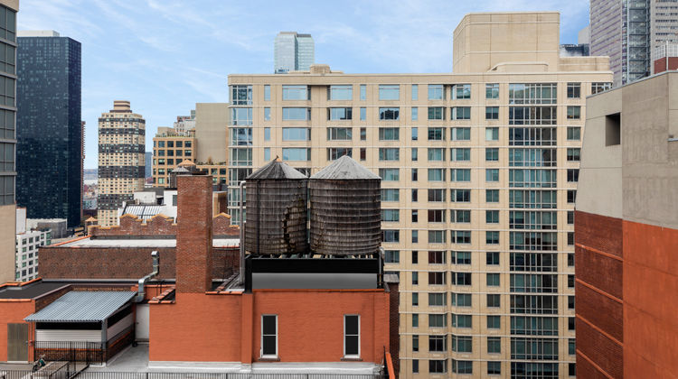 voco Times Square South New York Exterior