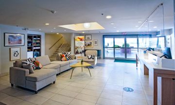 Holiday Inn & Suites Osoyoos