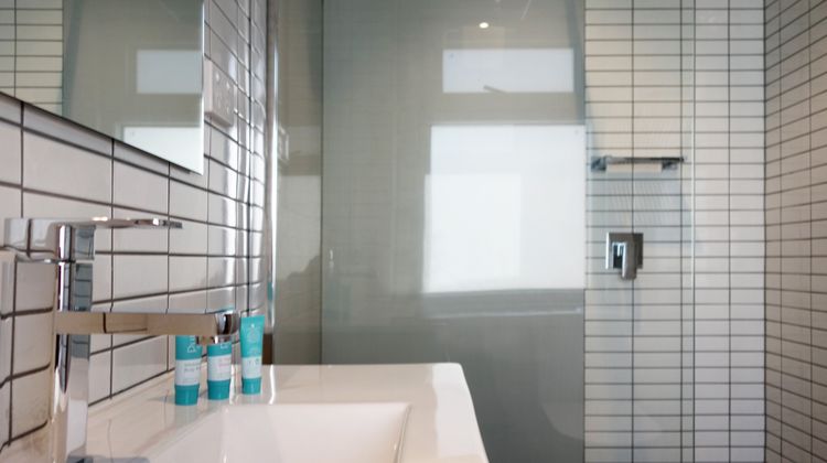 Semaphore Splash Apartments Room